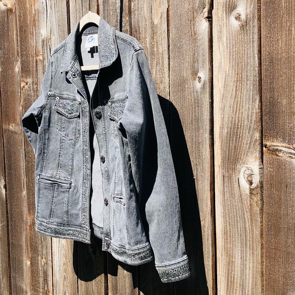 DG2 by Diane Gilman Jean Jacket size XS - Picture 3 of 13